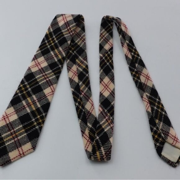 Matt Andrew 100% Wool Mens Tie Necktie Plaid Preppy Crème Black Red Yellow - Picture 4 of 9
